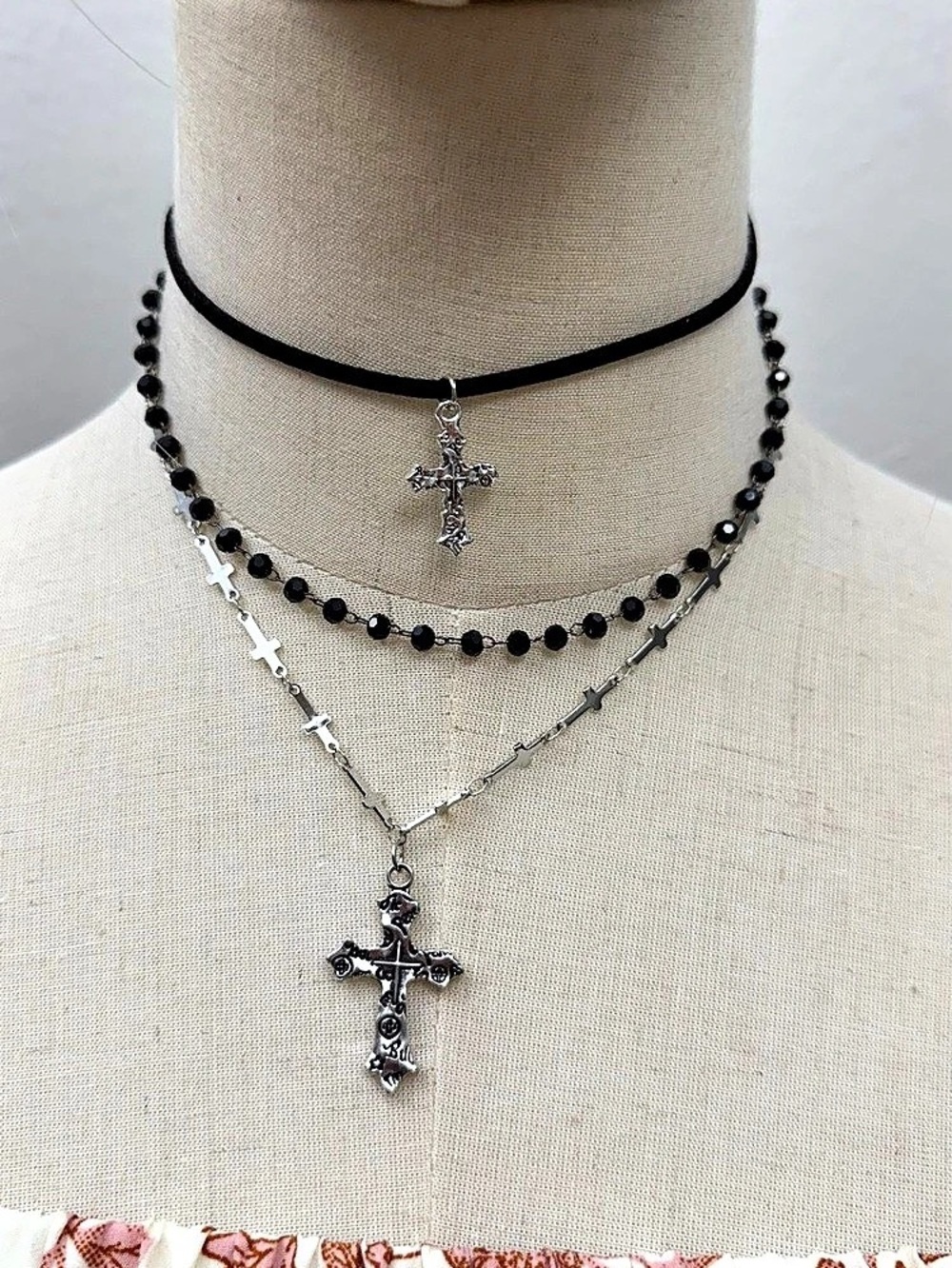 Layered Gothic Cross Necklace Black Beads Silver Tone Choker Y2K Jewelry